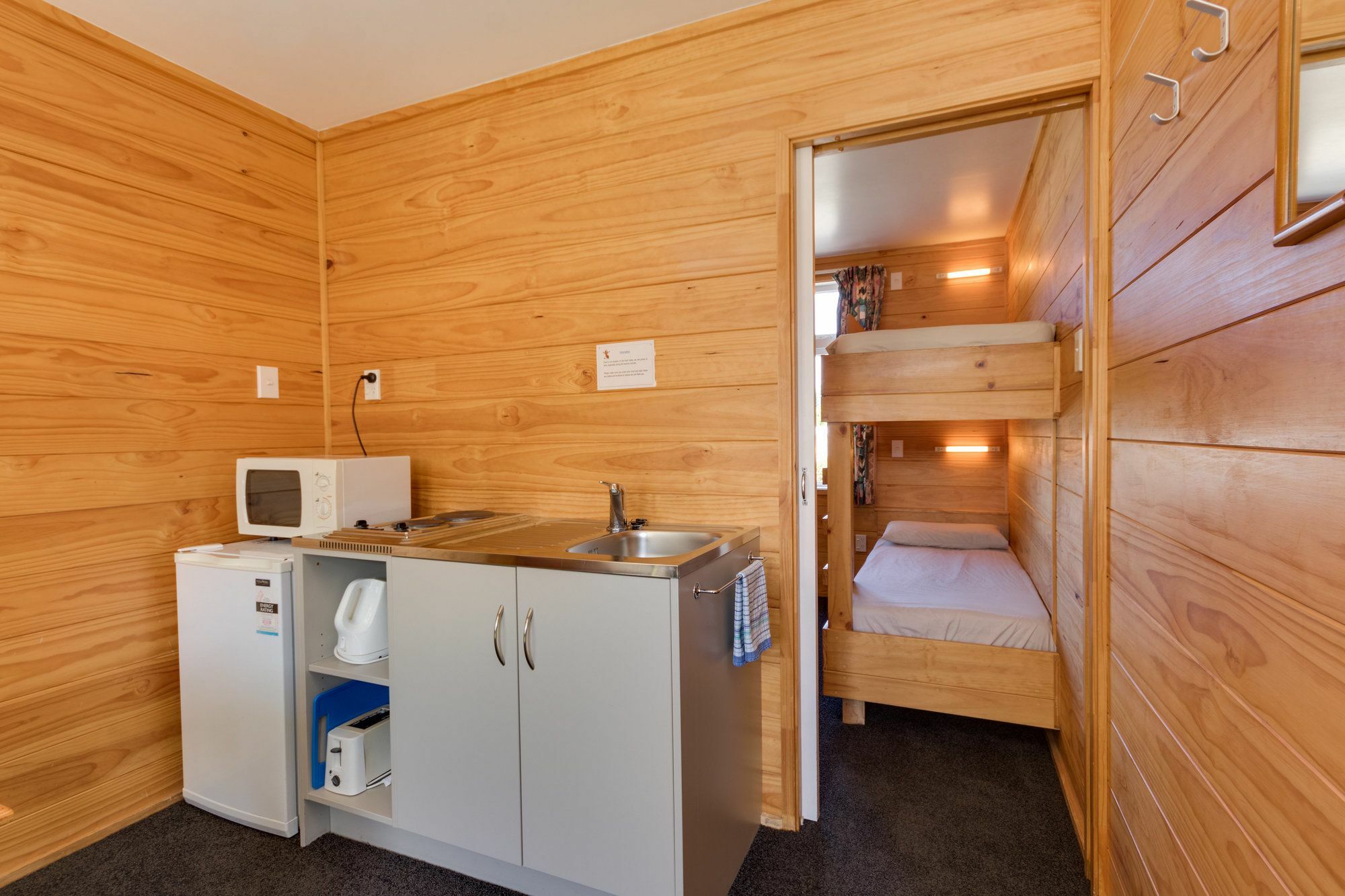 Wellington Top 10 Holiday Park لور هوت المظهر الخارجي الصورة